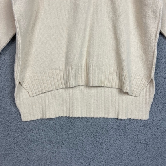 Free People Cream Oversized Sweater Size XS Cream - Picture 8 of 10